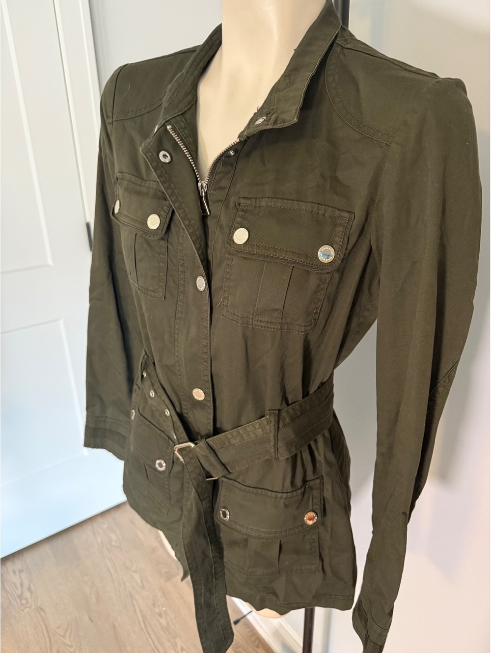 White House Black Market Olive Green Belted Utility Jacket Size 0 - Picture 11 of 14